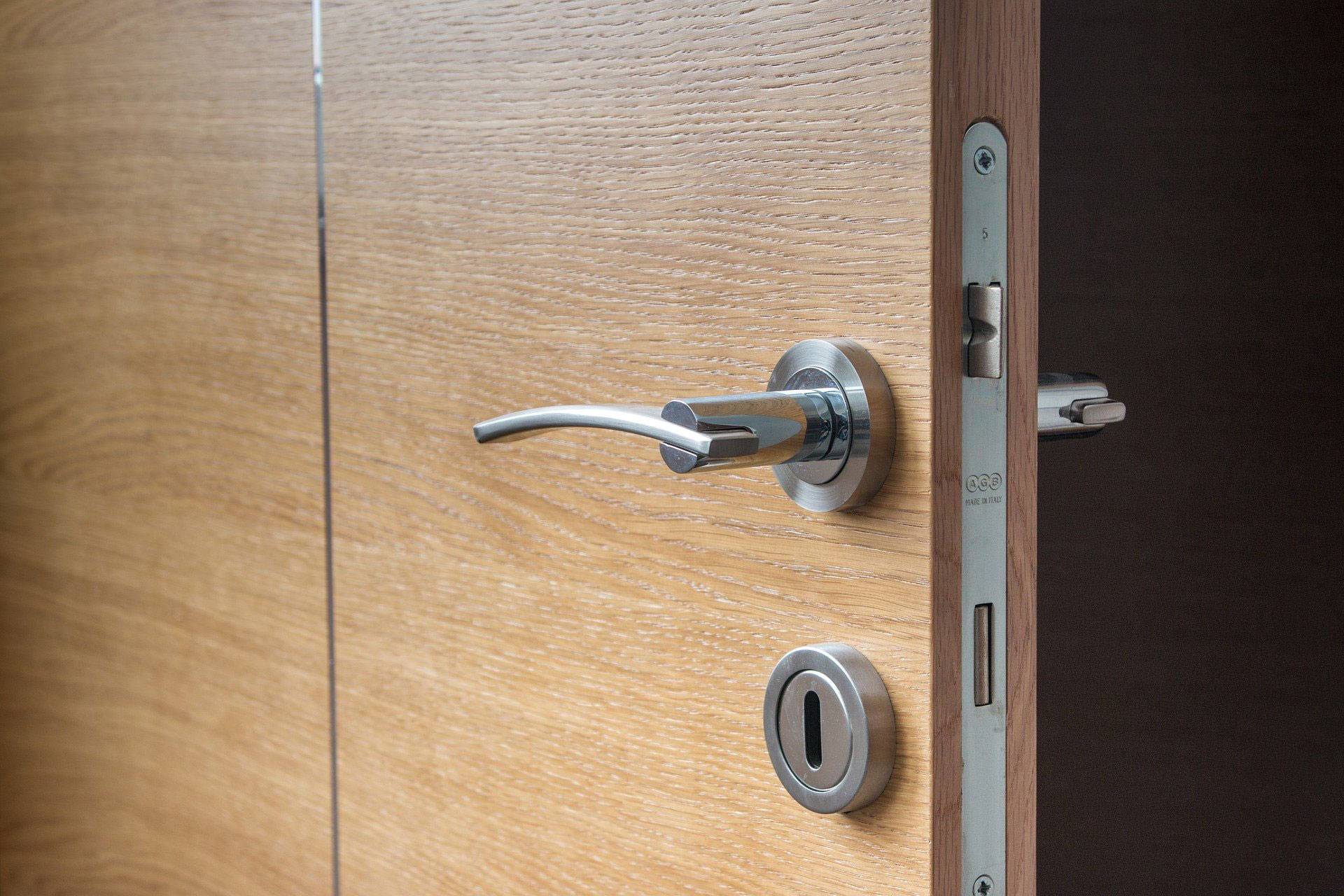 Solutions de rangement sur mesure : optimisez votre cuisine avec nos Placards et portes intérieures à Altkirch vers Mulhouse Audincourt 5